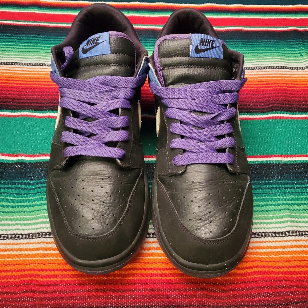 Nike Dunks - Picture 3 of 7